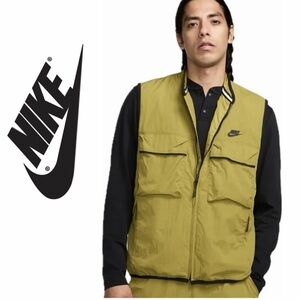 Nike Tech SportWear Woven Vest Utility UPF 40+ Sz L Pockets‎ Full Zip NORMCORE